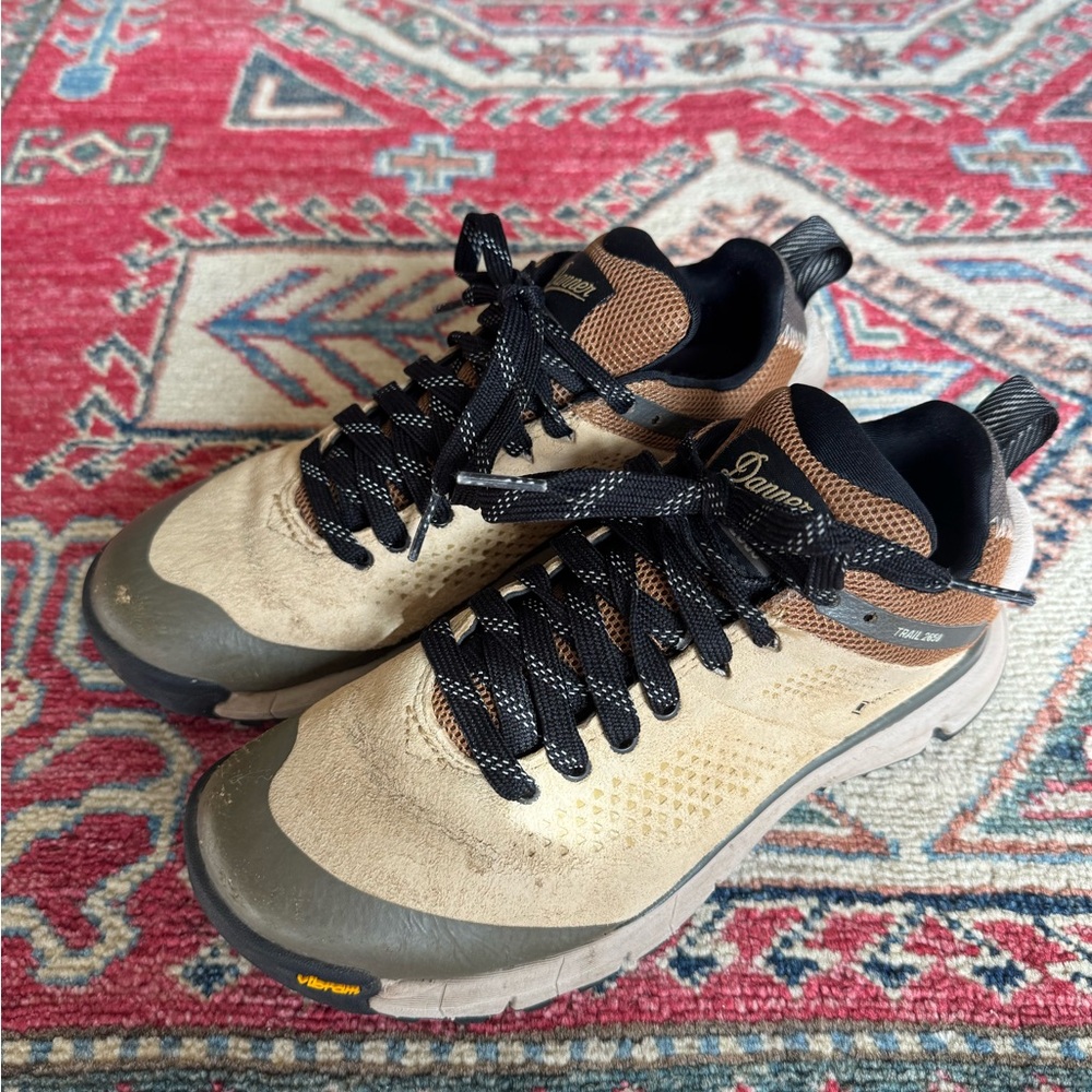 Danner Women’s Trail 2650 Gore-tex Hiking Shoes